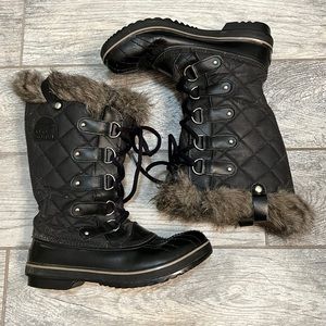 Sorel Tofino Boot. Size 9